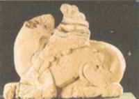 Esfinge alada de época ibérica (s. IV a. C.) procedente del cerro de Alarcos (Museo Provincial)